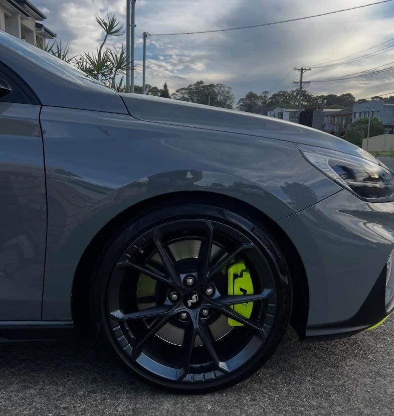 Full Detail — Black Coupe